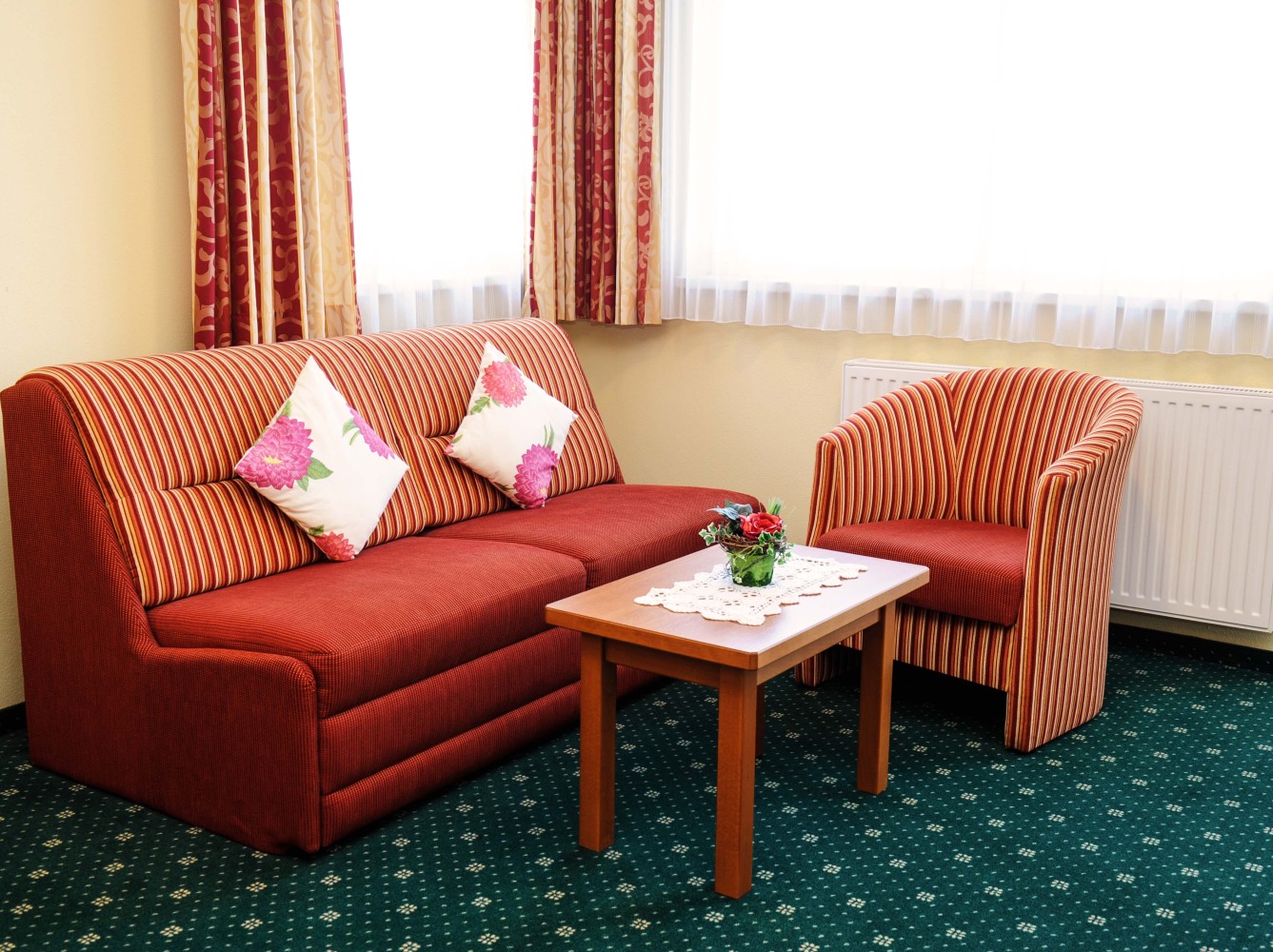 Schlafcouch im Dreibettzimmer